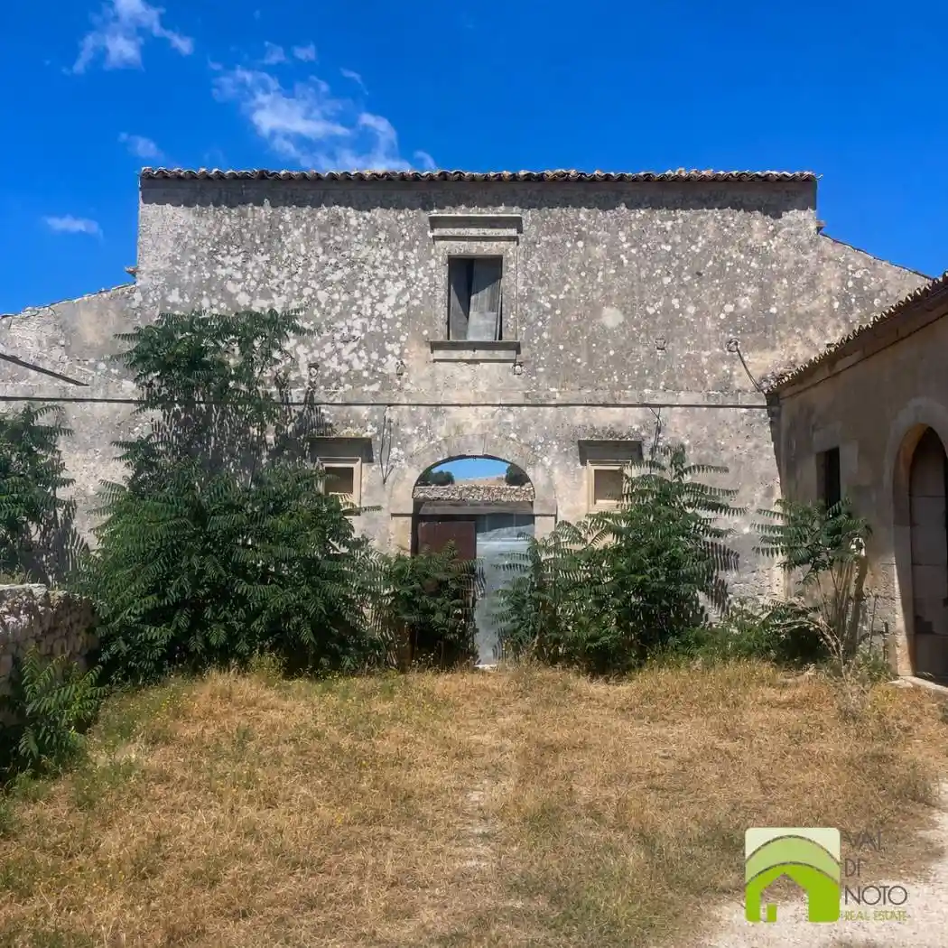Rustico - Casale in vendita a Ragusa
