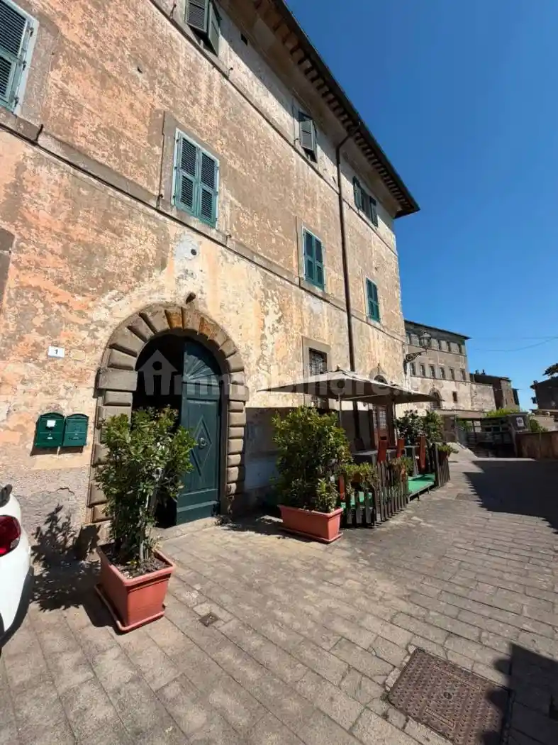 Appartamento in vendita a Bassano in Teverina