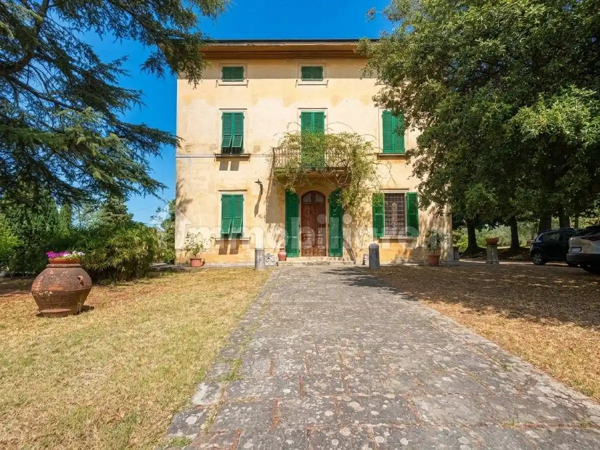 Villa in vendita a Terricciola