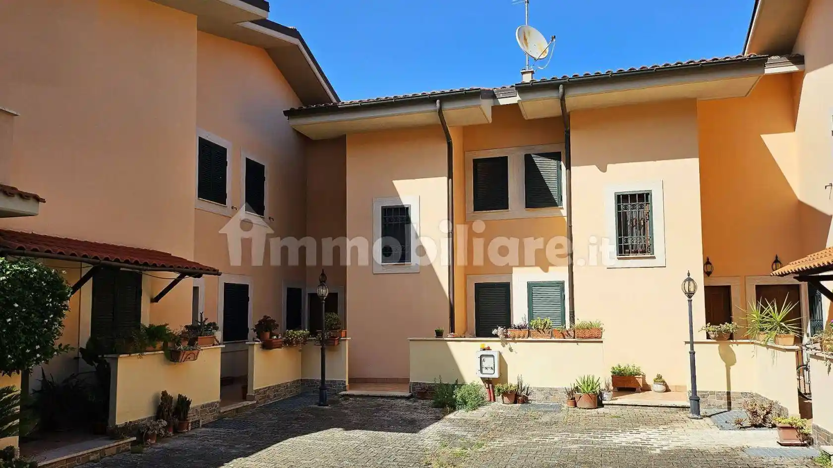 Appartamento in affitto a Ciampino