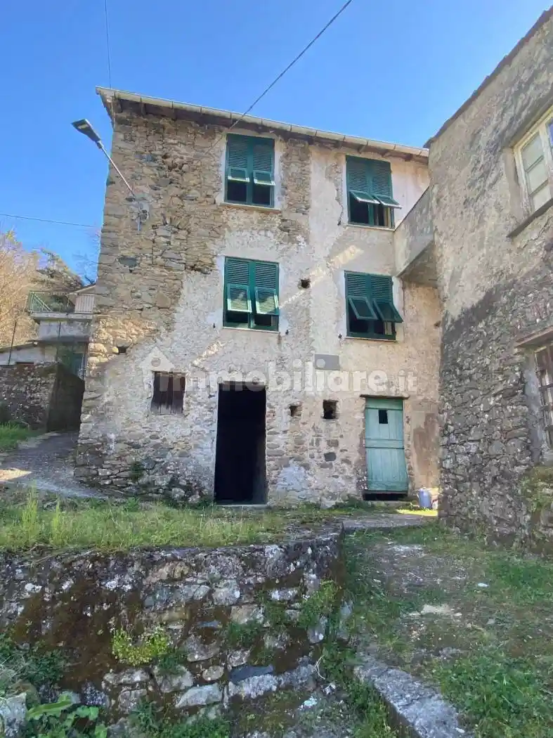 Casa indipendente in vendita a Borghetto di Vara