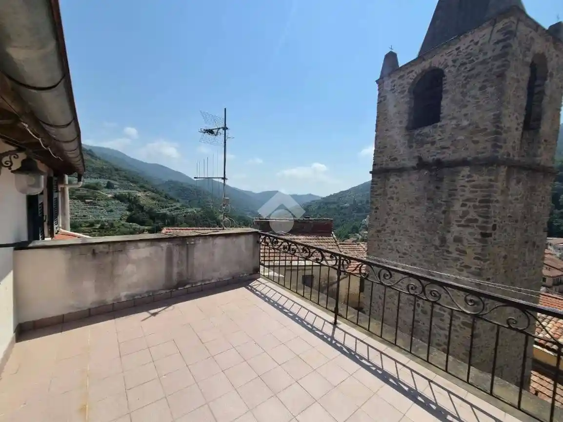Appartamento in vendita a Ceriana