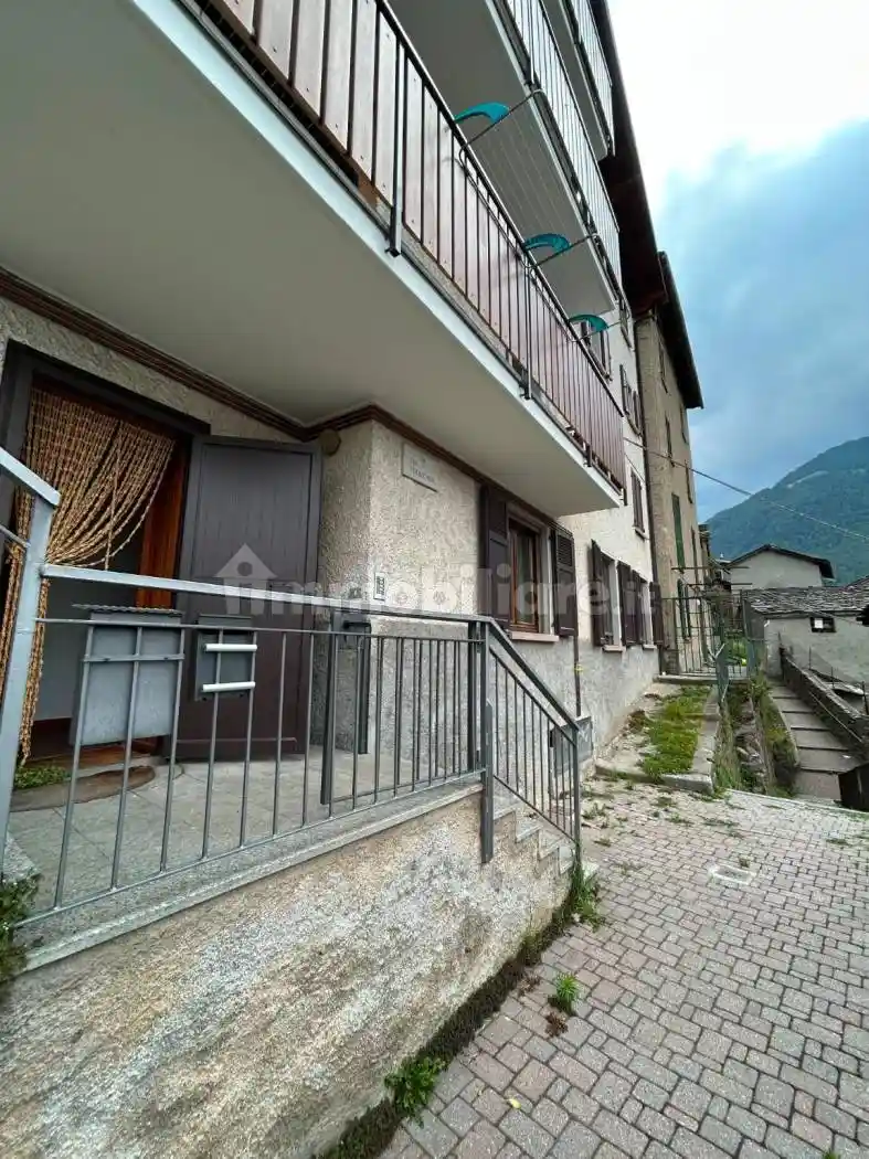 Appartamento in vendita a Premana