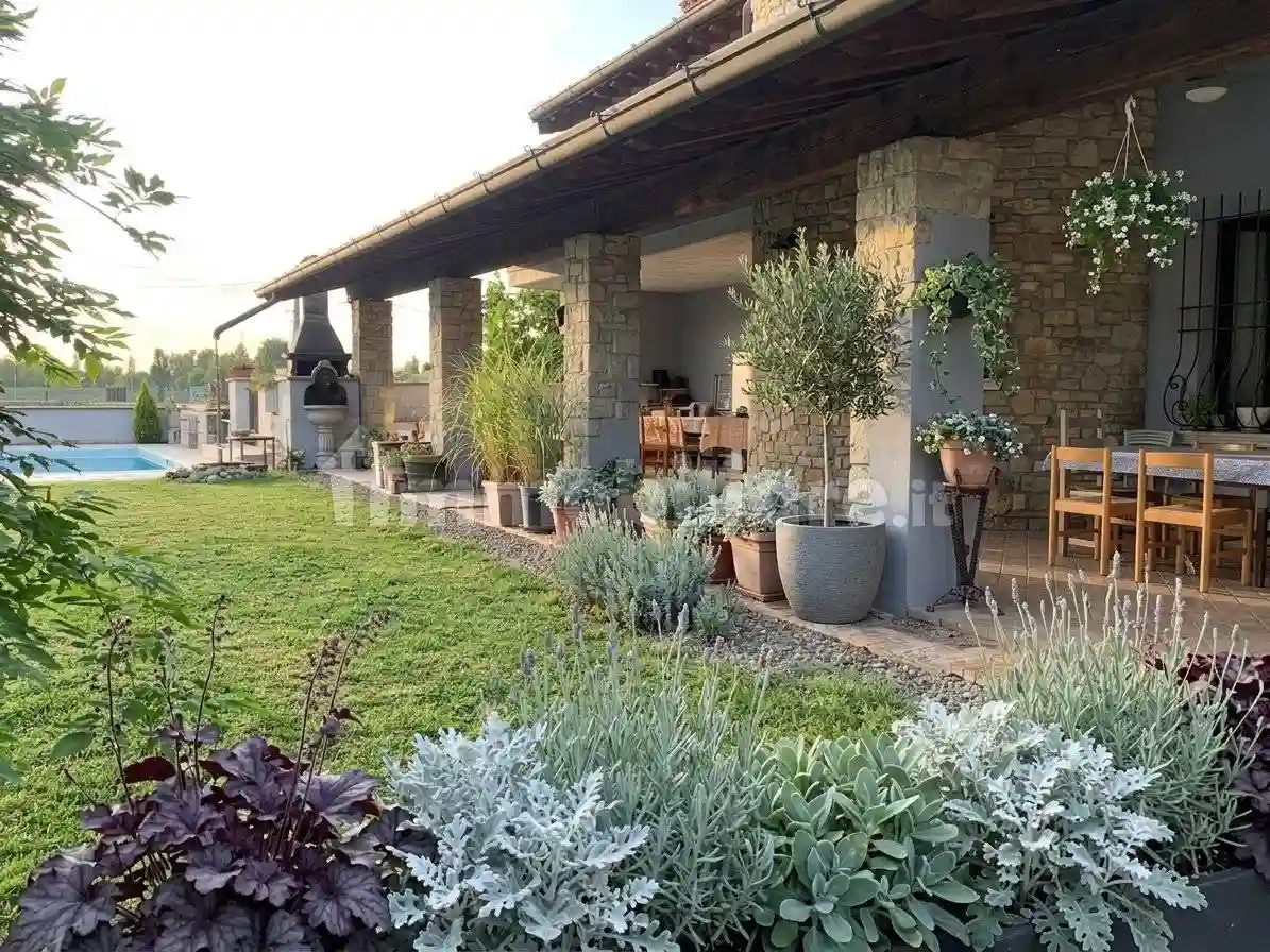 Villa - foto 2