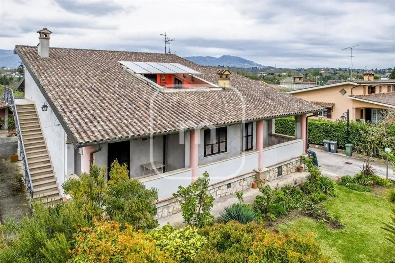 Villa in vendita a Zagarolo