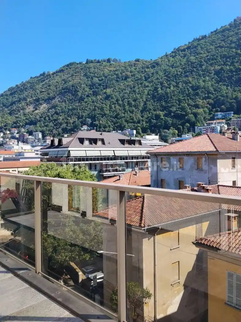 Appartamento in affitto a Como