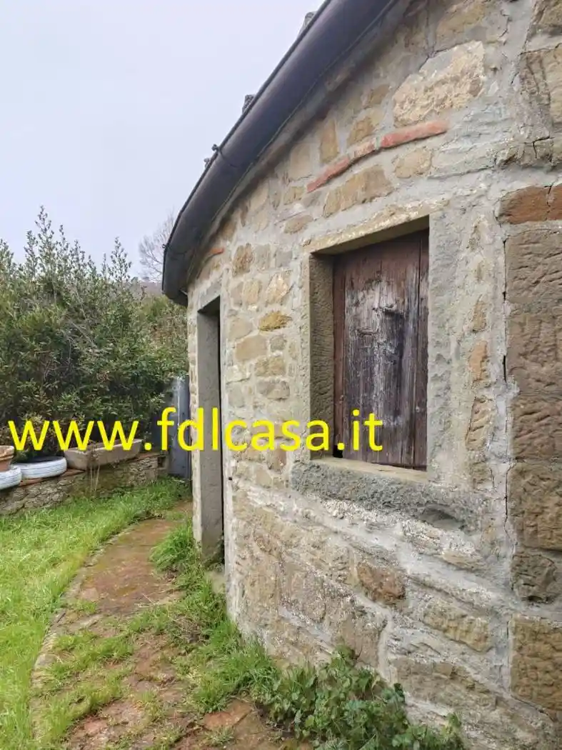 Rustico - Casale in vendita a Radda in Chianti