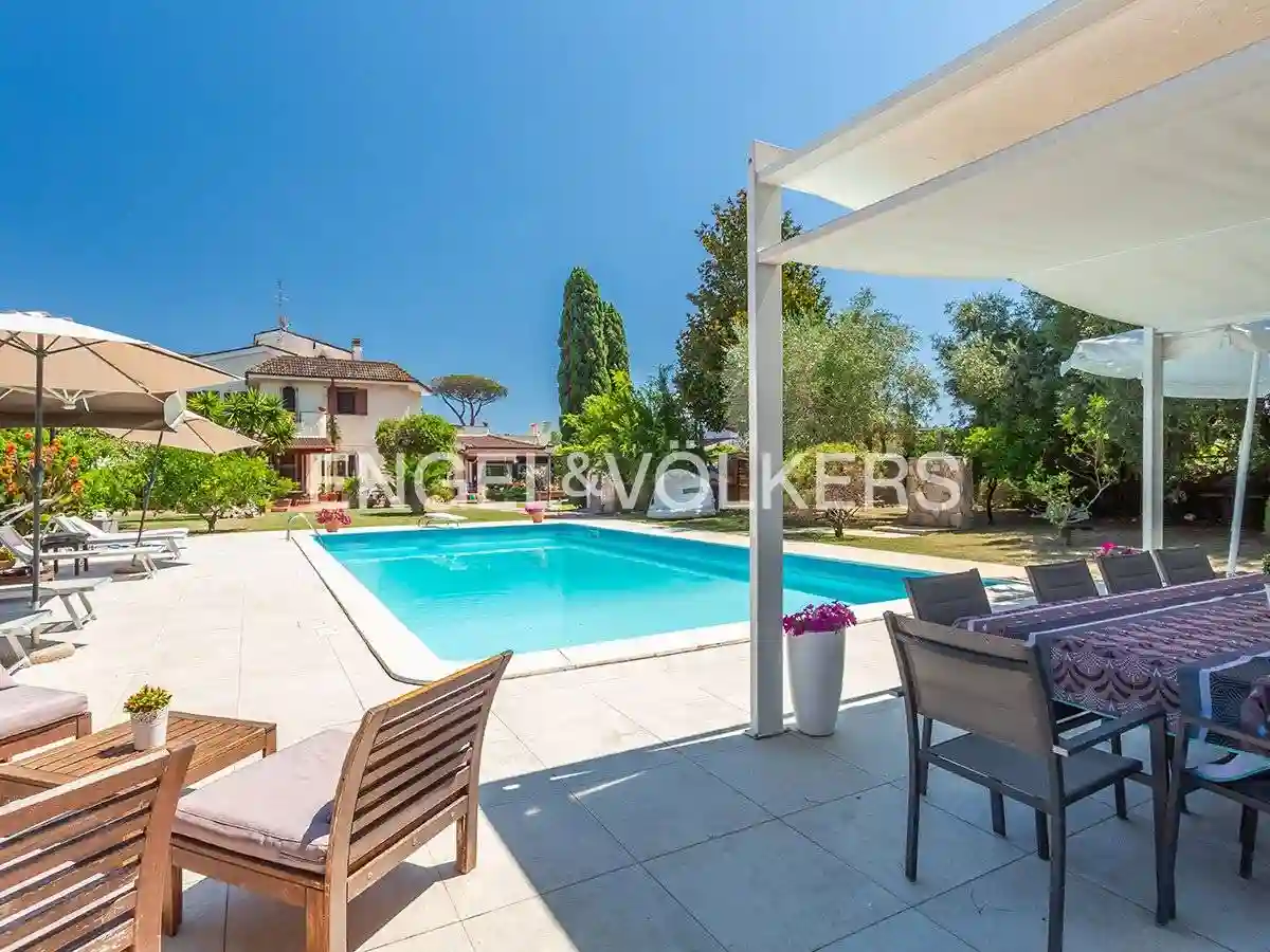 Villa - foto 3