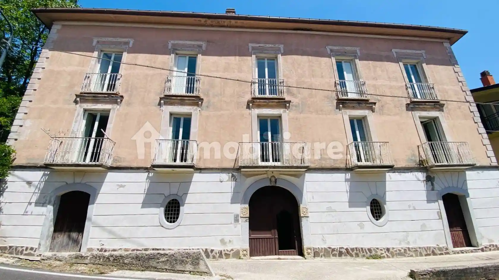 Palazzo - Edificio in vendita a Monteforte Irpino