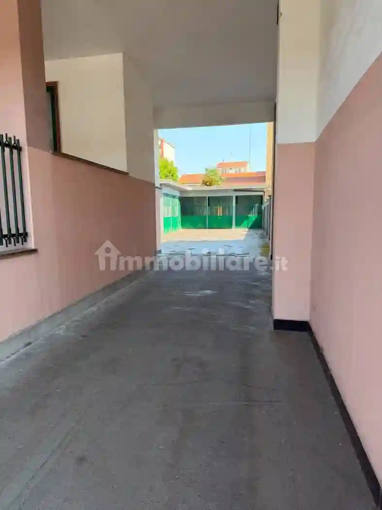 Palazzo - Edificio - foto 2