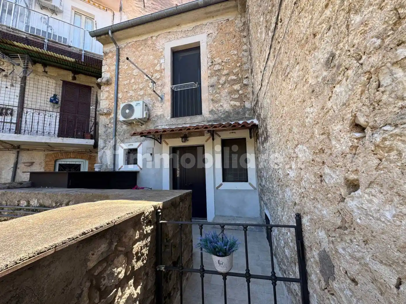 Casa indipendente in vendita a Roccasecca