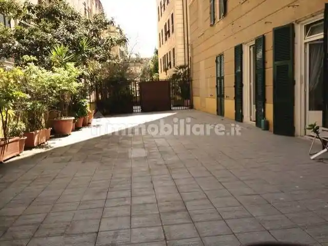 Appartamento in affitto a Genova