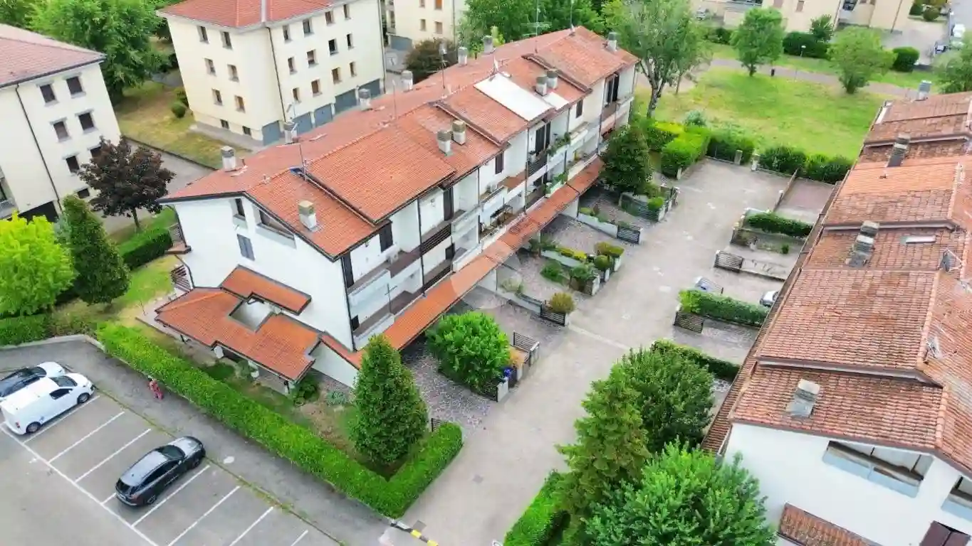 Villetta a schiera - foto 2