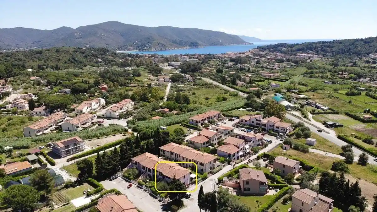 Appartamento in vendita a Campo nell'Elba