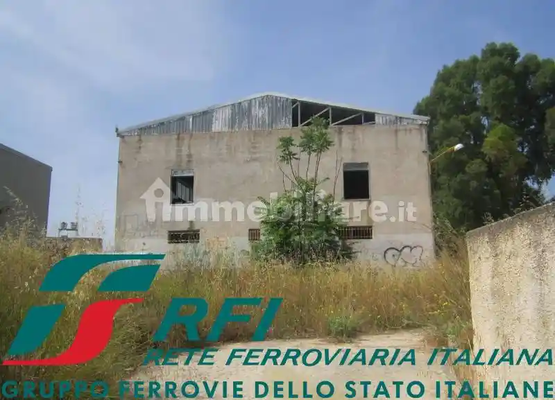 Palazzo - Edificio in vendita a Castelvetrano