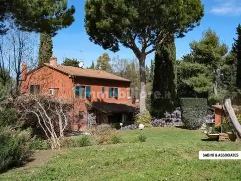 Villa in vendita a San Vincenzo