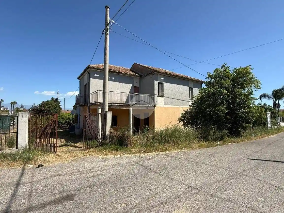 Casa indipendente in vendita a Corigliano-Rossano