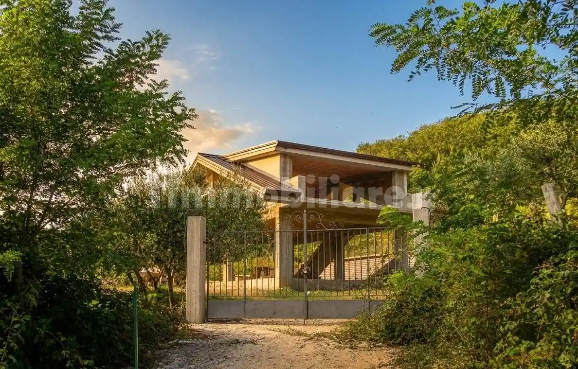 Villa in vendita a Fiuggi