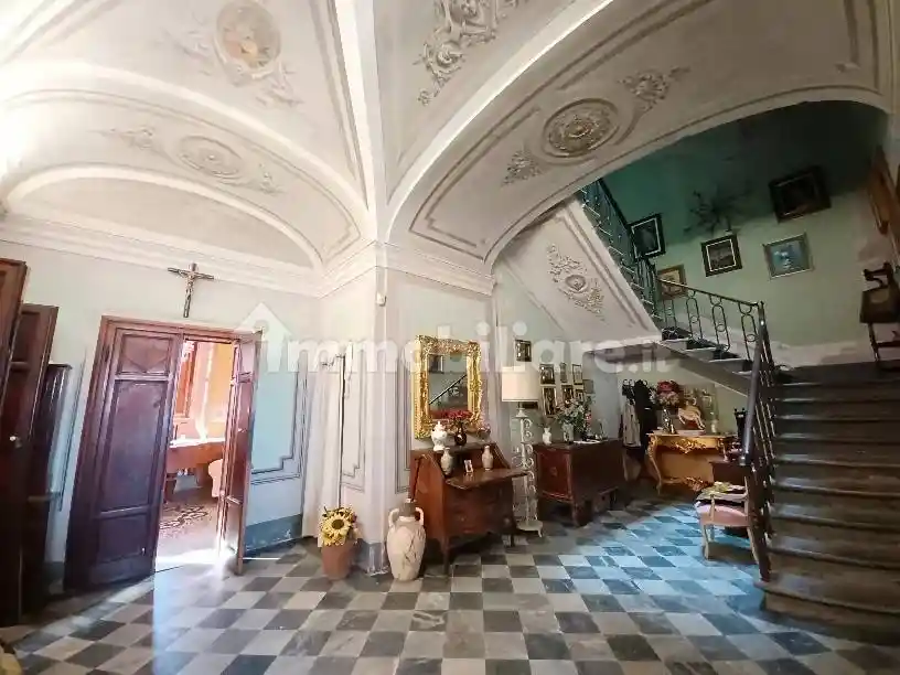 Villa in vendita a Cascina