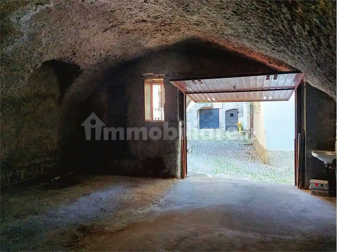 Rustico - Casale in vendita a Ormea