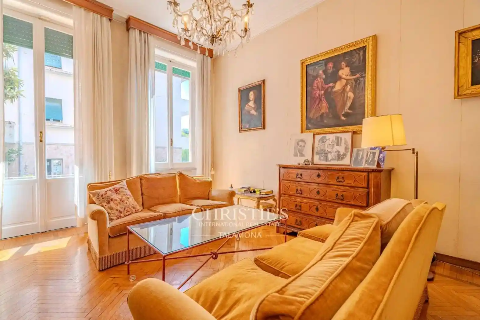 Appartamento in vendita a Genova