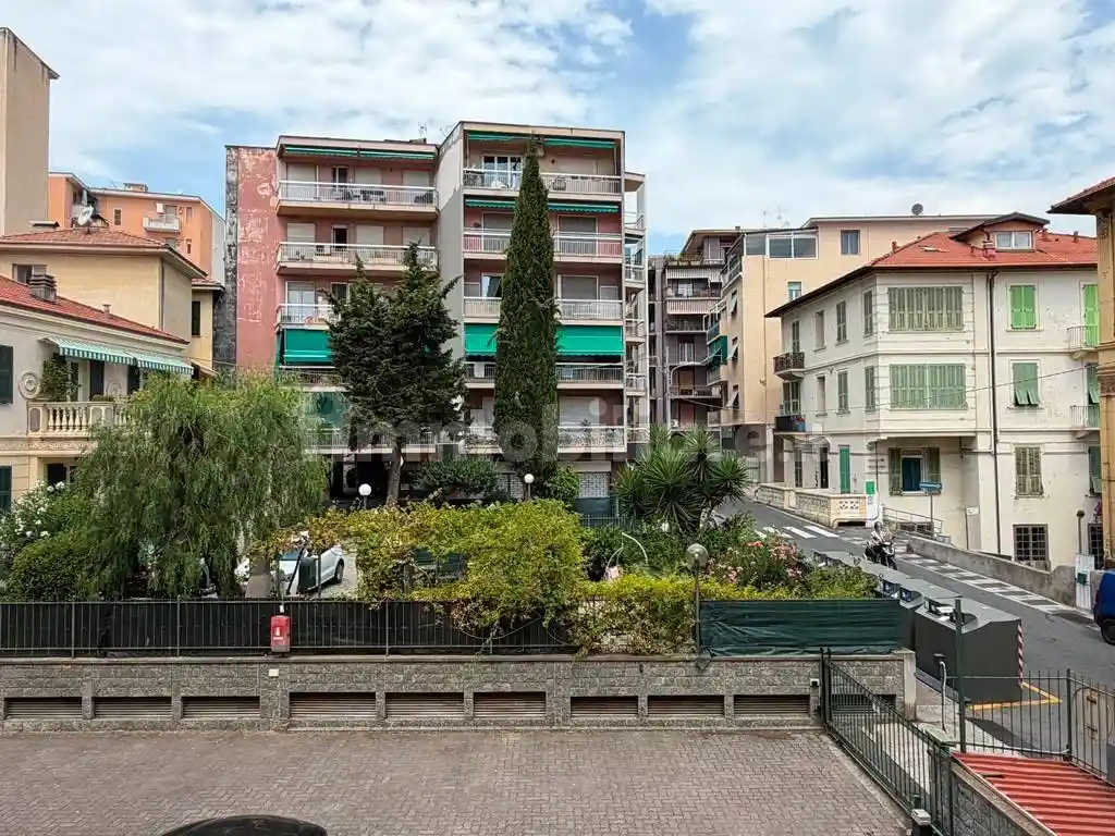 Appartamento in vendita a Sanremo