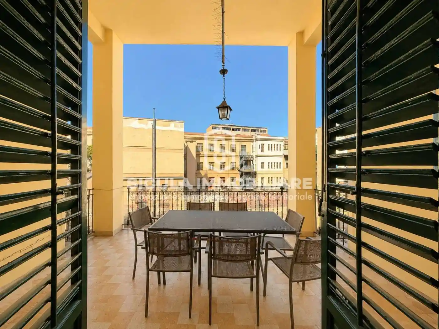 Appartamento in vendita a Palermo