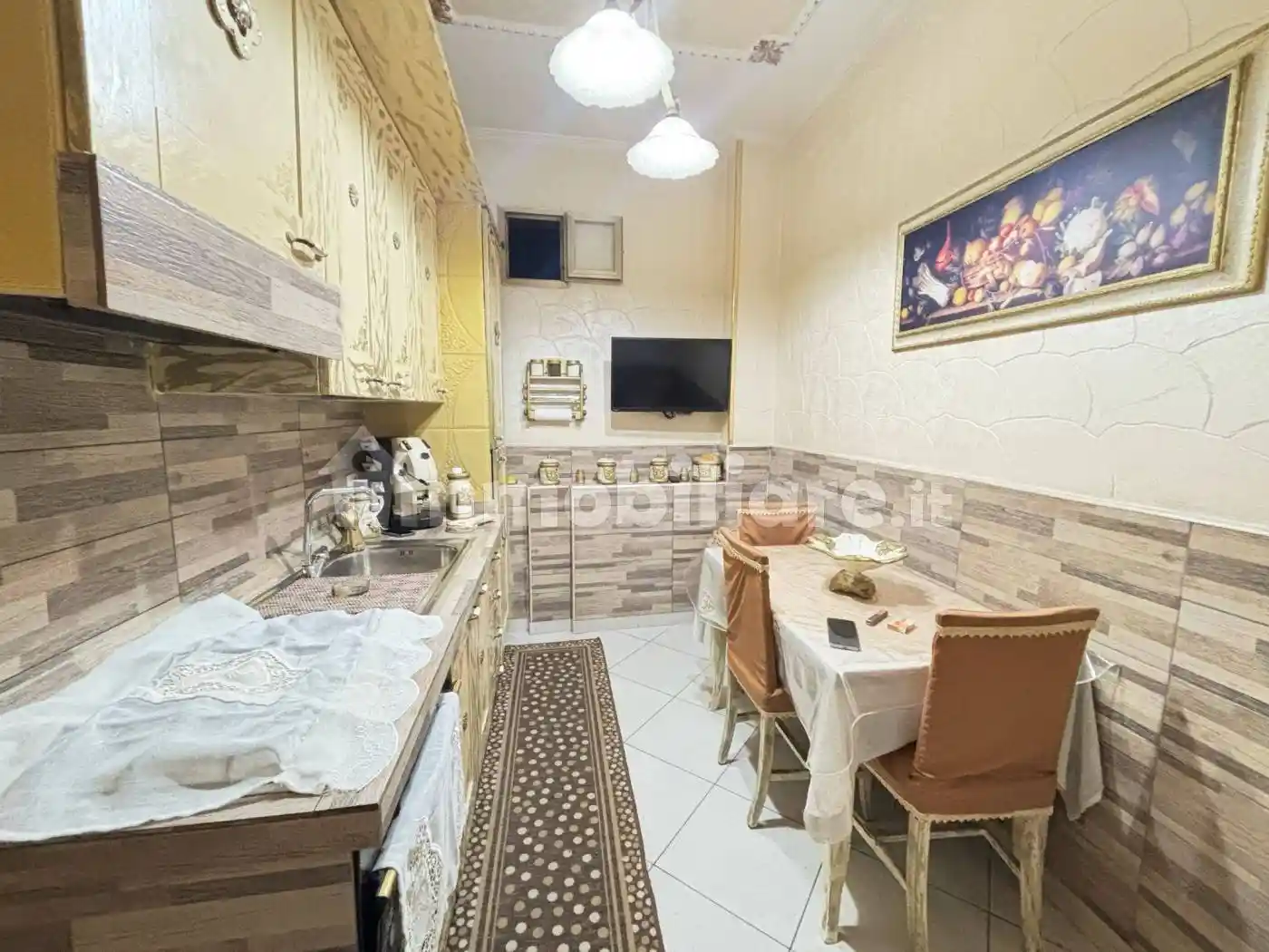 Appartamento in vendita a Napoli