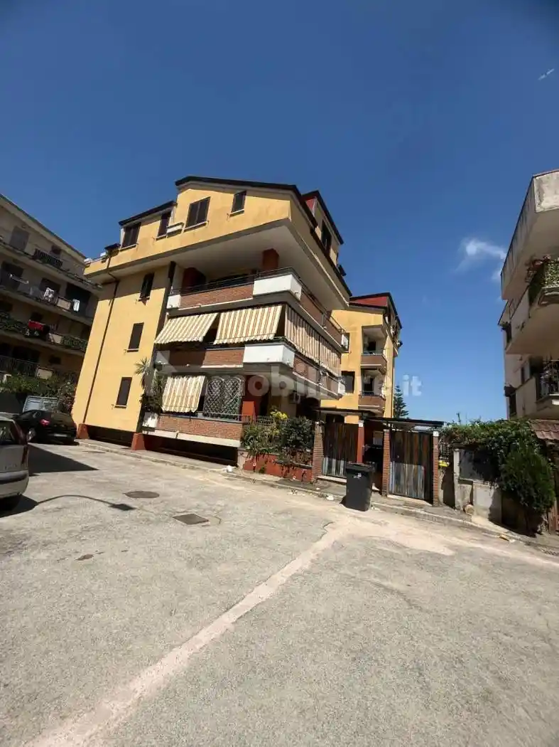 Appartamento in vendita a Acerra