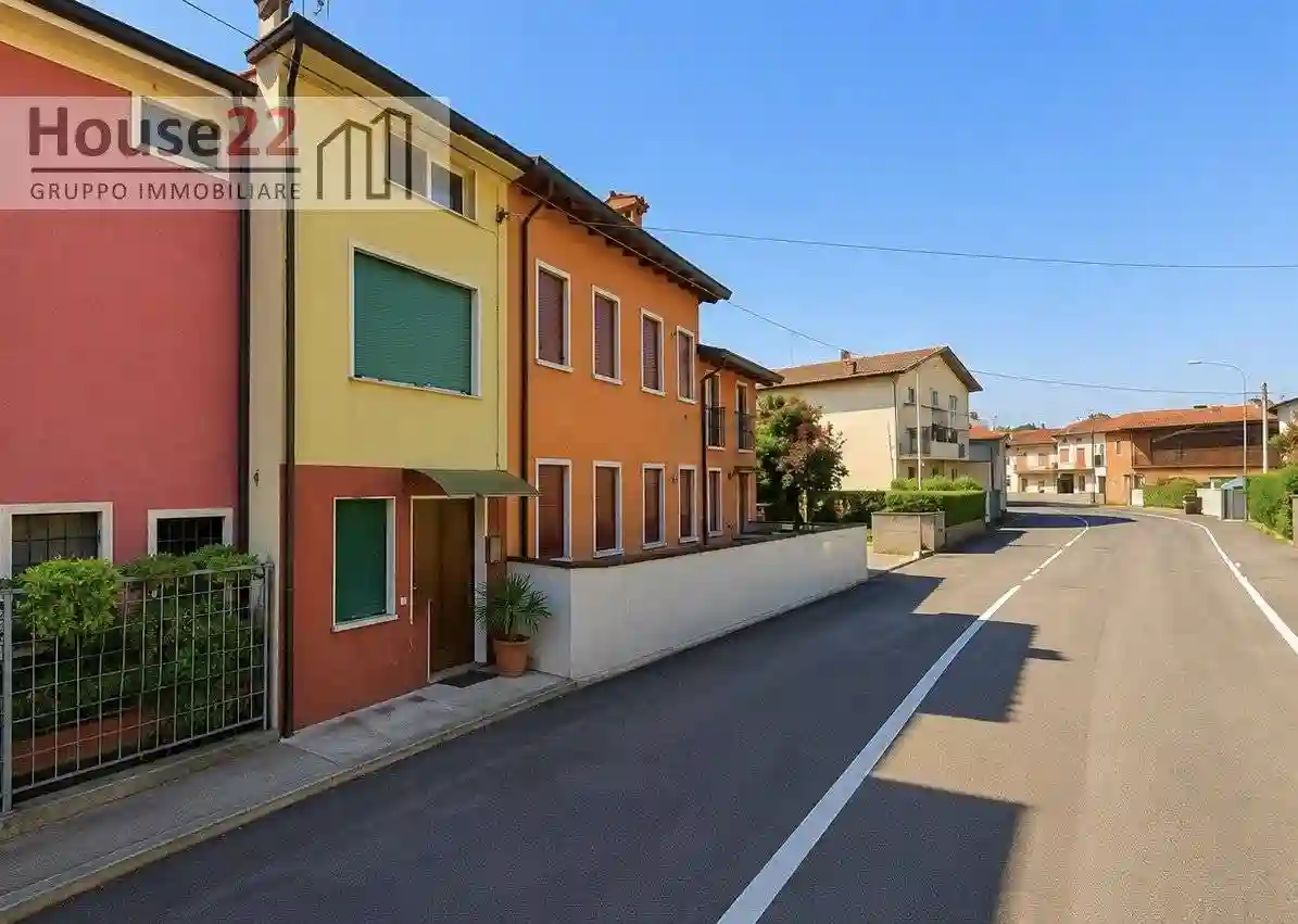 Villetta a schiera - foto 2