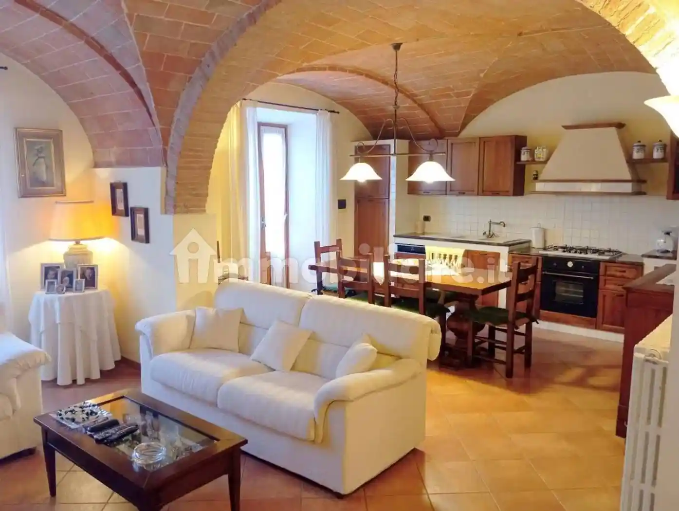 Villa in vendita a Poggibonsi