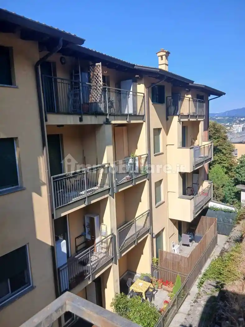 Appartamento in vendita a Como