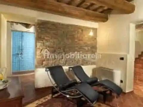 Villa in vendita a Montefiore Conca