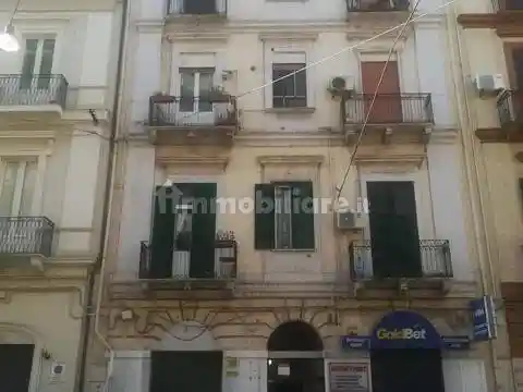 Appartamento in vendita a Taranto