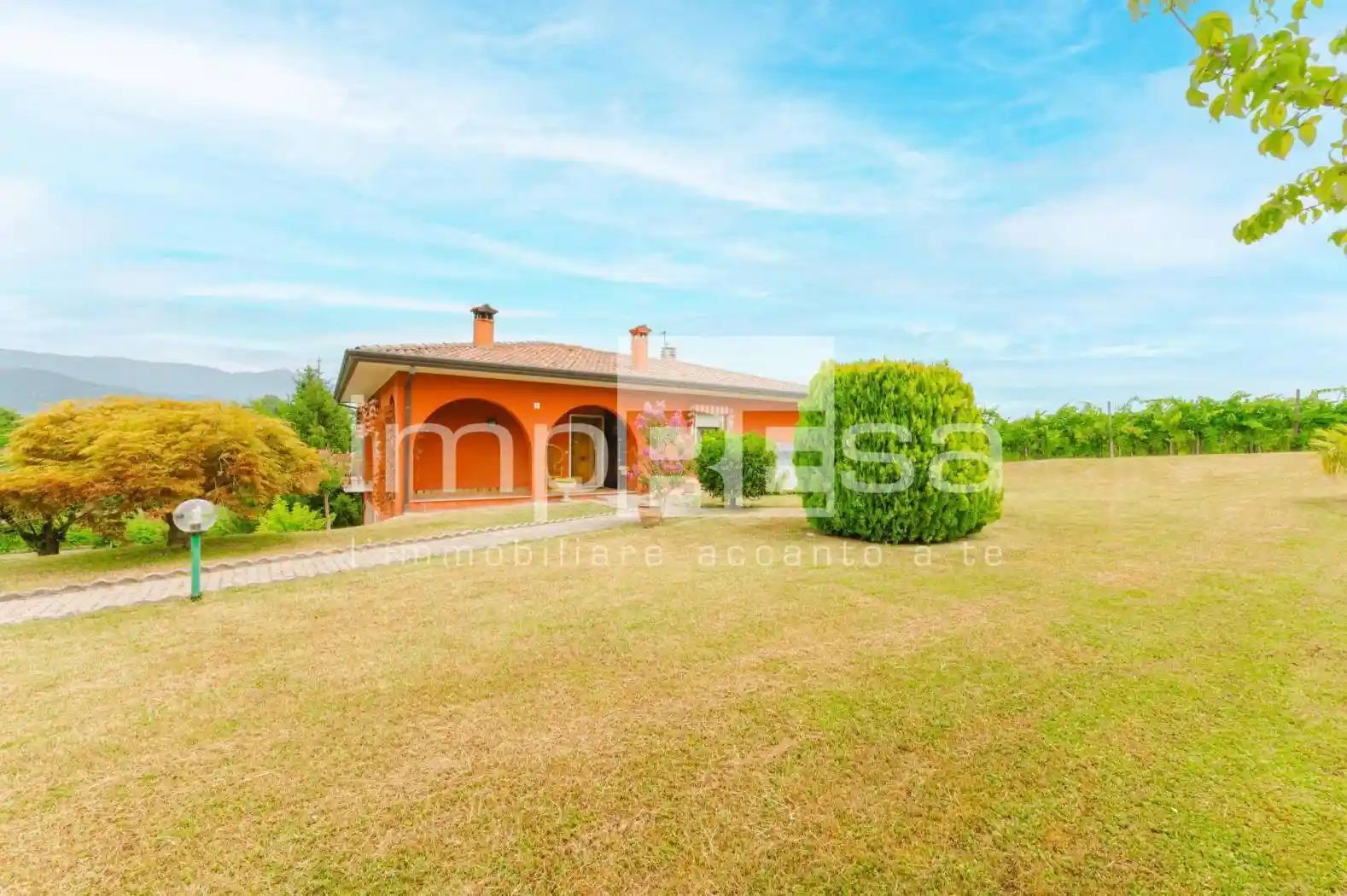 Casa indipendente in vendita a Vittorio Veneto