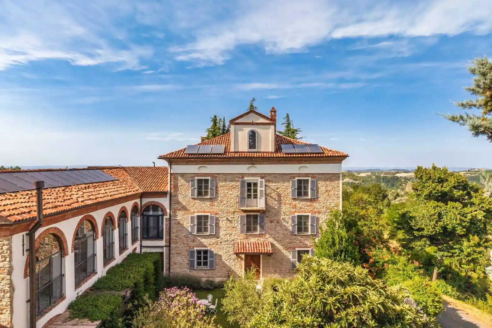 Villa in vendita a Montabone