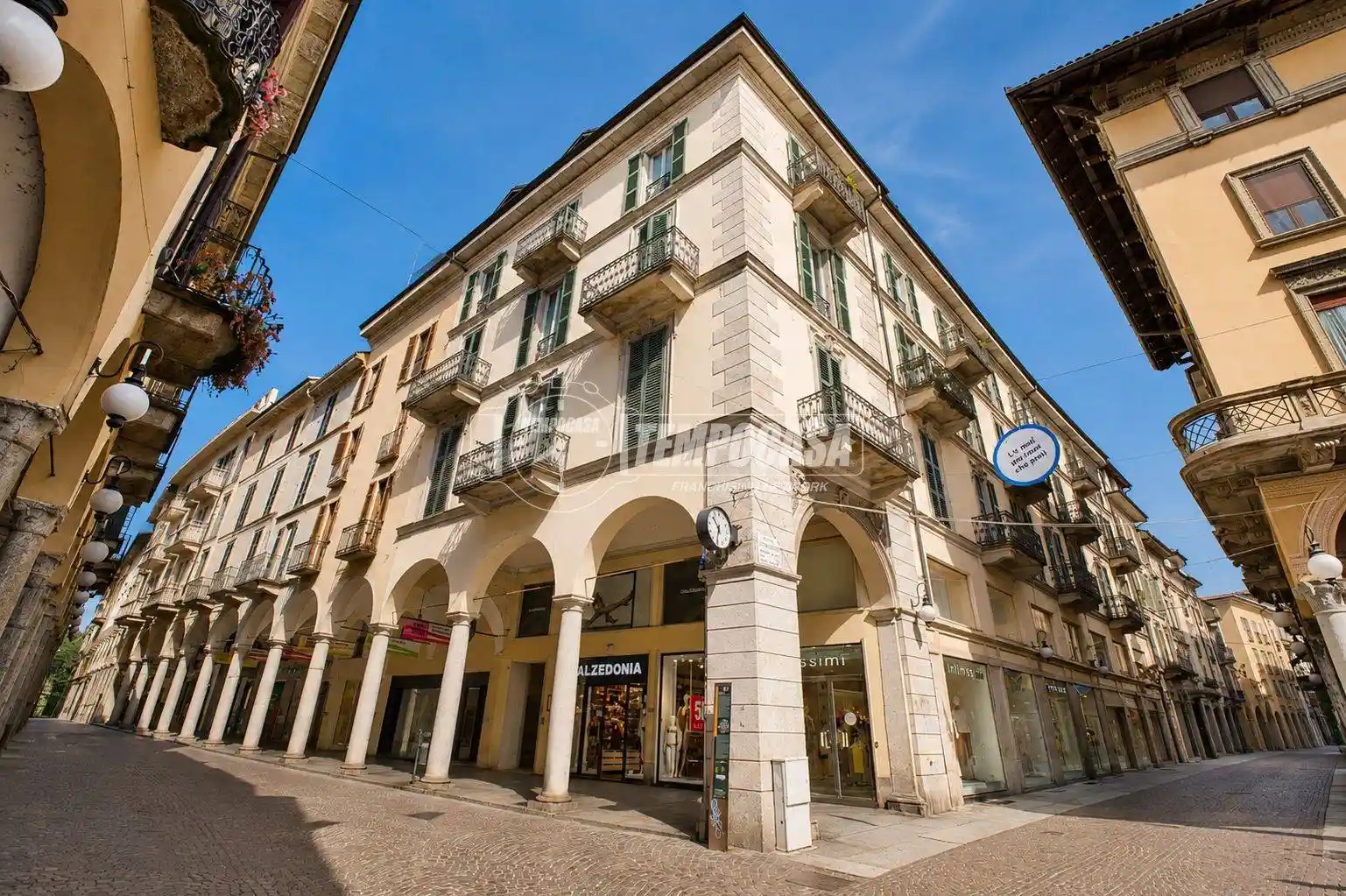 Appartamento in vendita a Novara