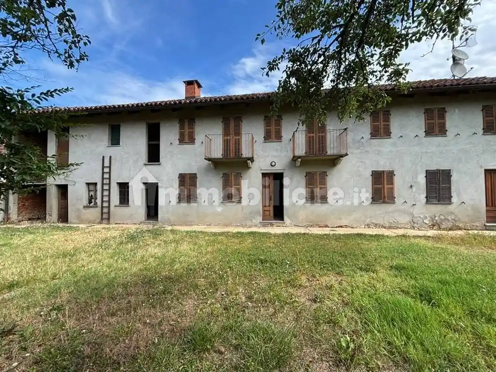 Casa indipendente in vendita a Asti