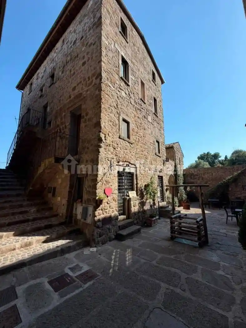 Appartamento in vendita a Bassano in Teverina