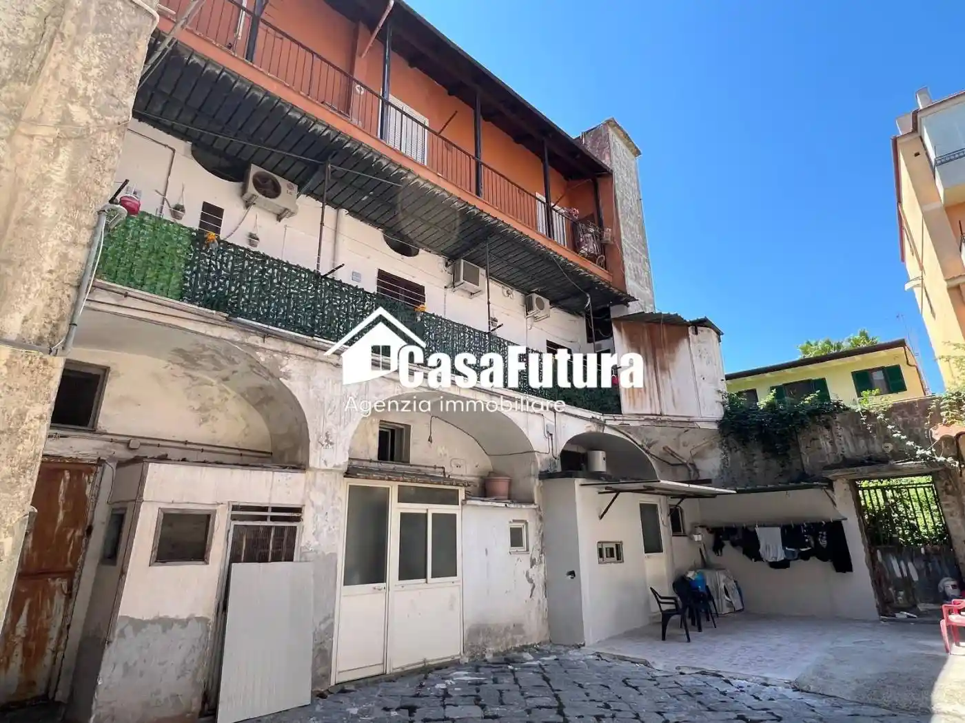 Appartamento in vendita a Napoli