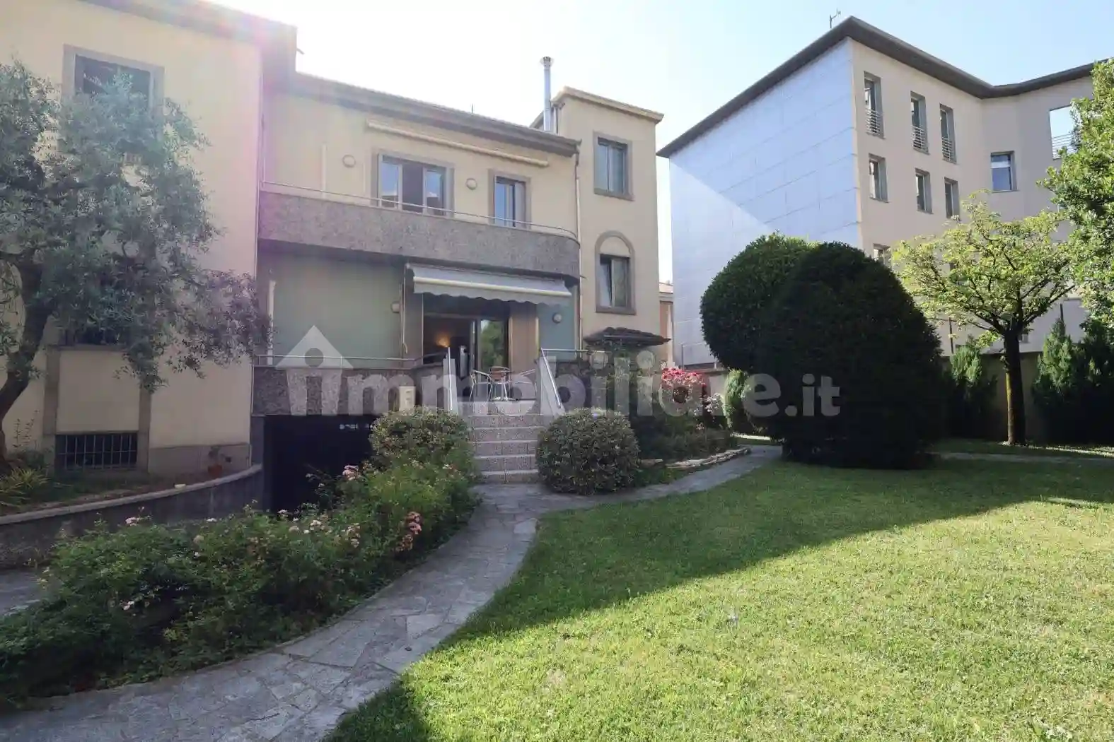 Villa - foto 5