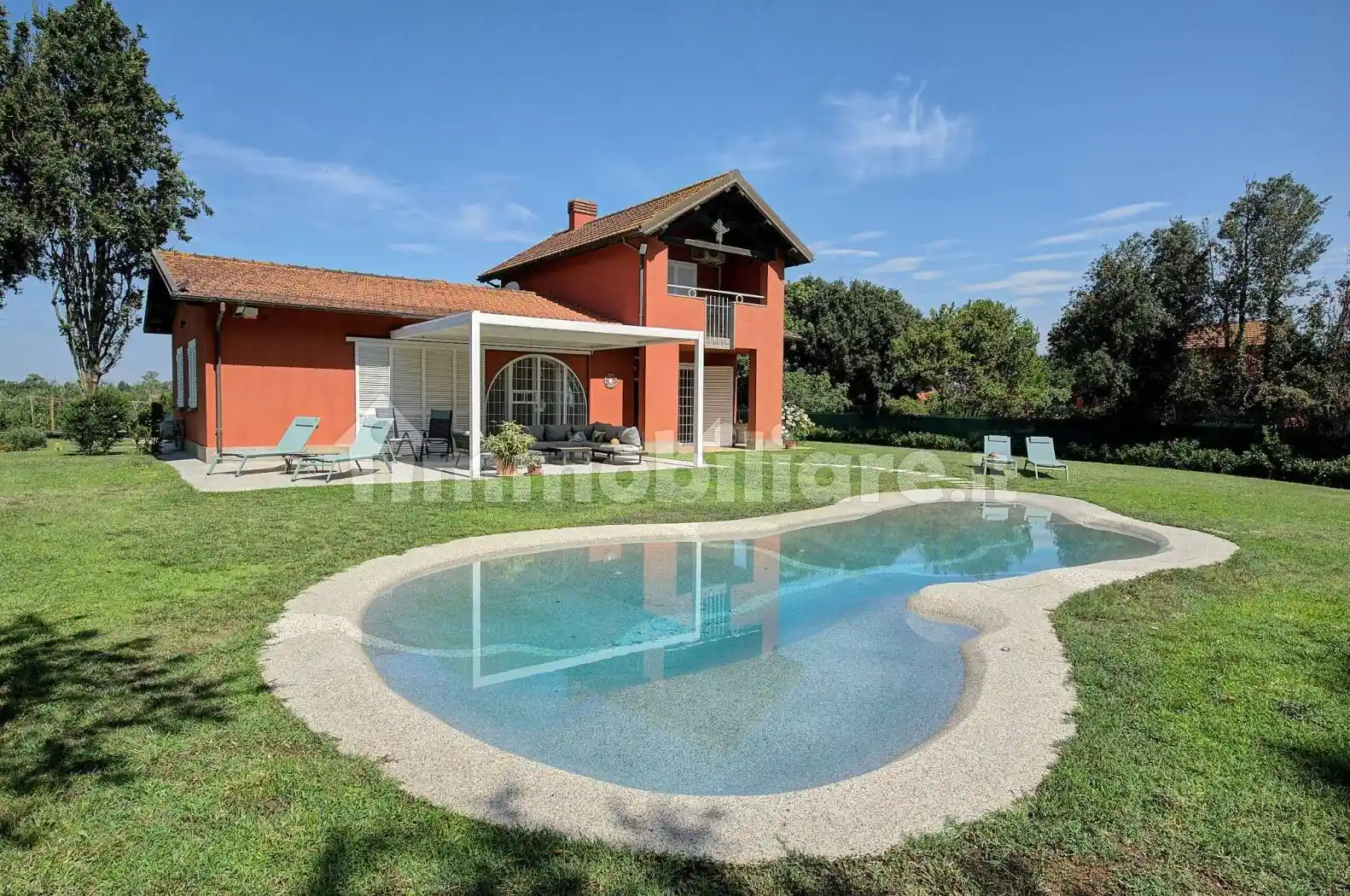 Villa in vendita a Sabaudia