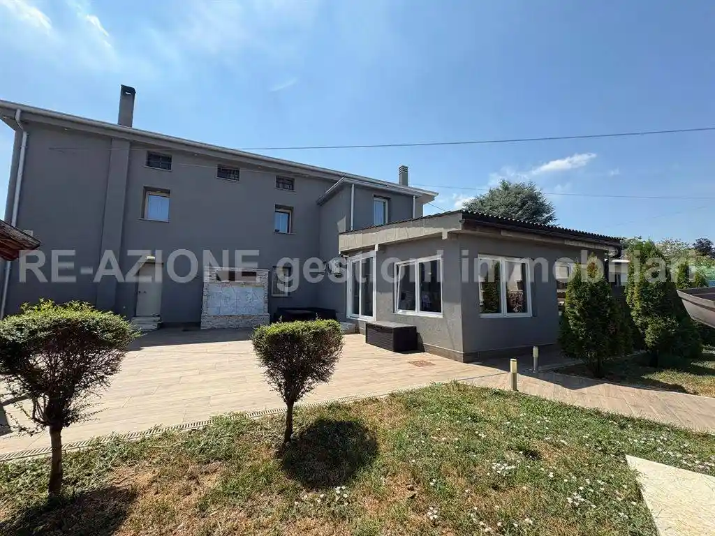 Casa indipendente in vendita a Costabissara