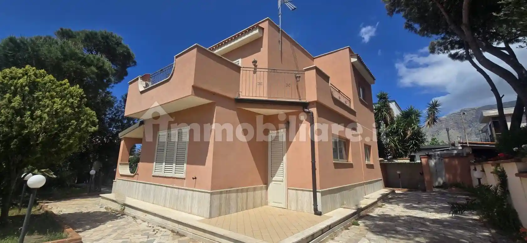 Villa in affitto a Capaci