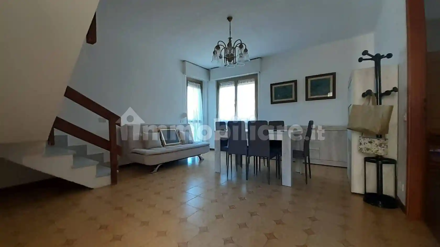 Villetta a schiera in affitto a Massa