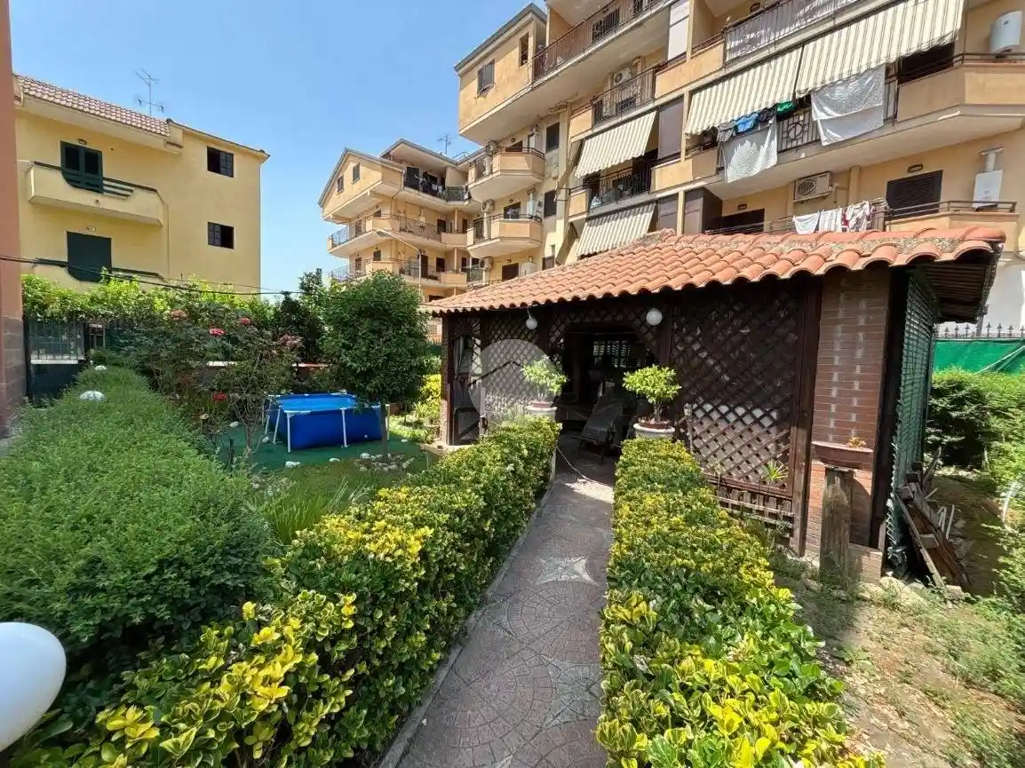 Appartamento in vendita a Acerra
