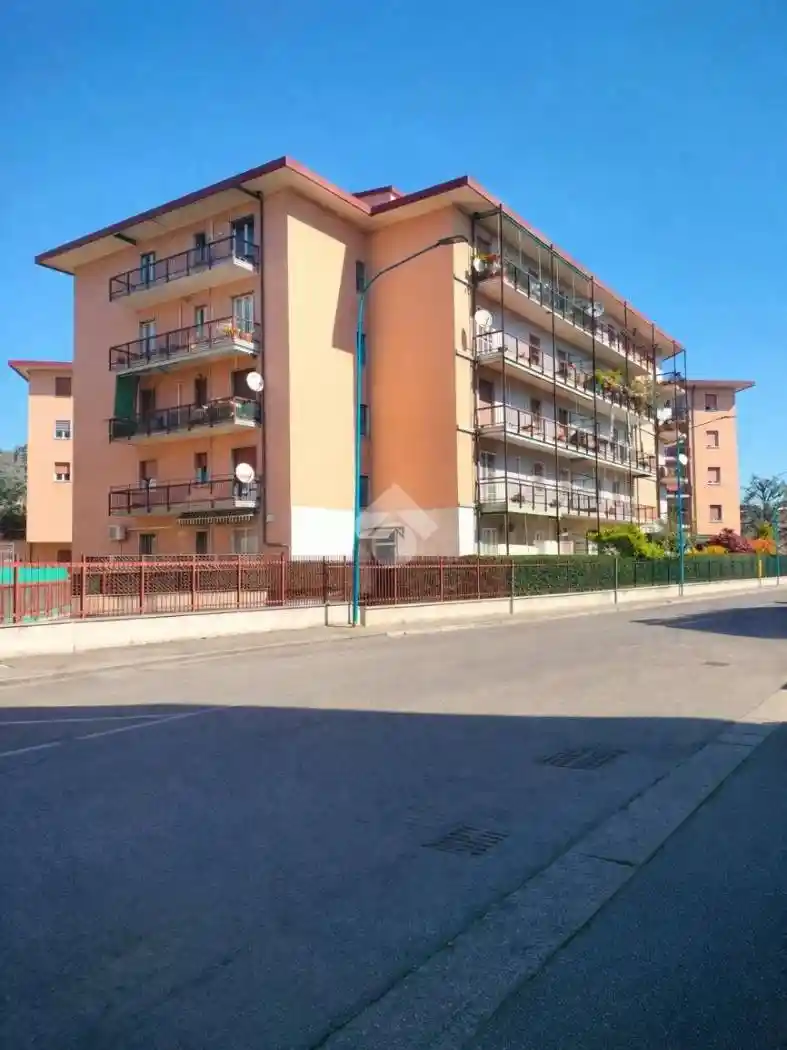 Appartamento in vendita a Brescia