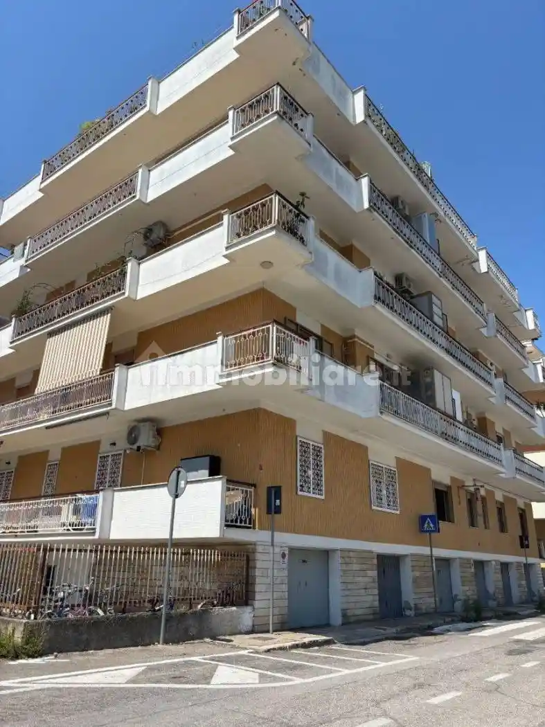 Appartamento in vendita a Pescara