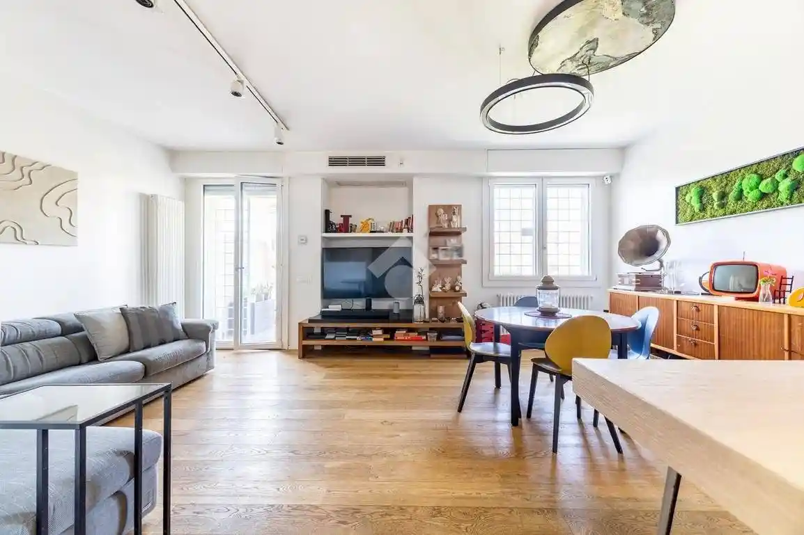 Appartamento in vendita a Roma