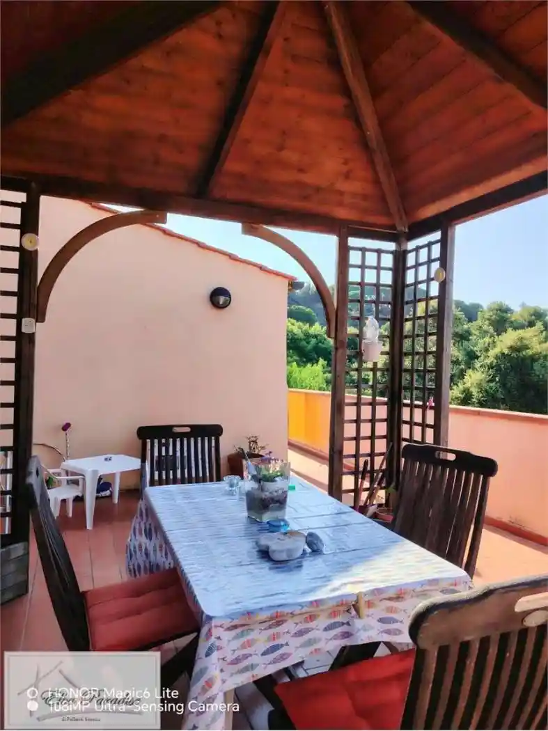 Casa indipendente in vendita a Portoferraio